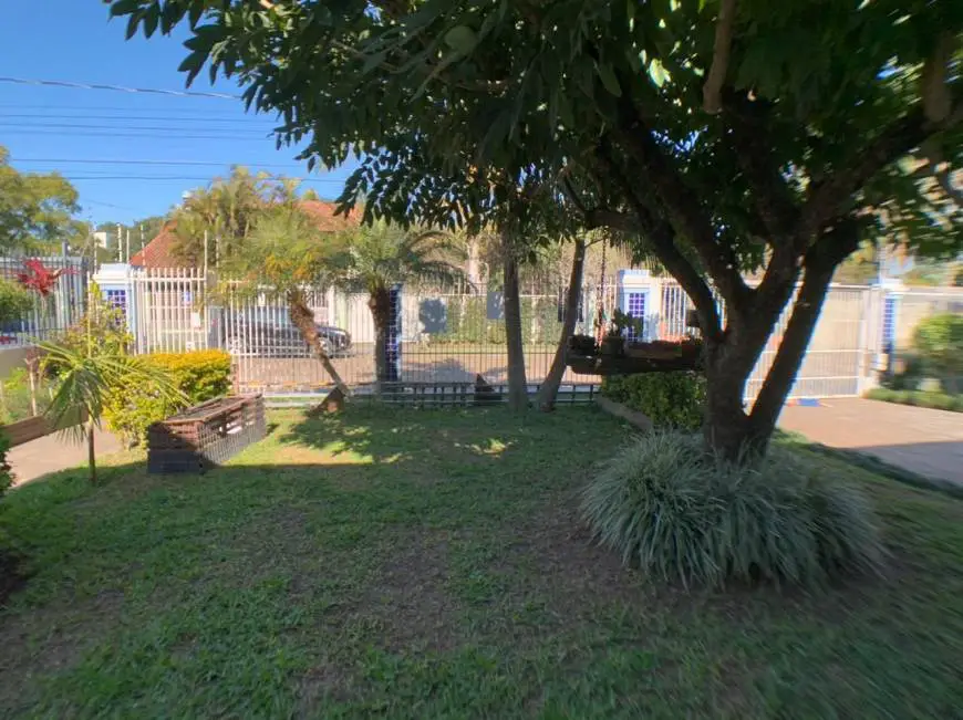 Foto 3 de Casa com 4 Quartos à venda, 313m² em Ipanema, Porto Alegre