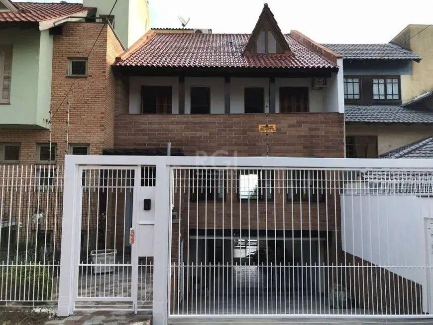 Foto 1 de Casa com 4 Quartos à venda, 406m² em Ipanema, Porto Alegre