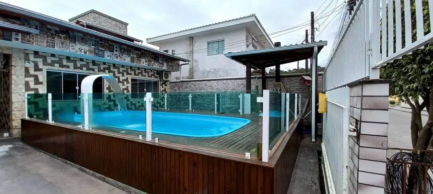 Foto 2 de Casa com 4 Quartos à venda, 120m² em Jacintinho, Maceió