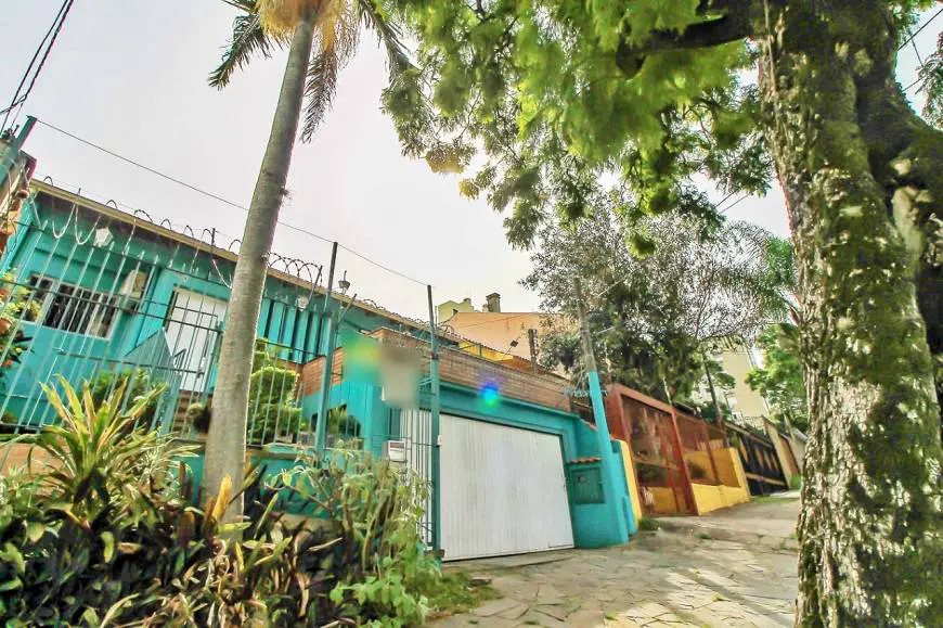 Foto 3 de Casa com 4 Quartos à venda, 308m² em Jardim do Salso, Porto Alegre