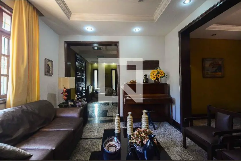 Foto 2 de Casa com 4 Quartos à venda, 570m² em Jardim Guanabara, Rio de Janeiro