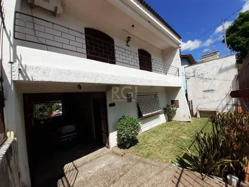 Foto 5 de Casa com 4 Quartos à venda, 185m² em Jardim Itú Sabará, Porto Alegre