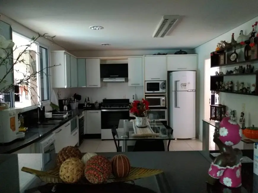 Foto 4 de Casa com 4 Quartos à venda, 310m² em Jurerê Internacional, Florianópolis