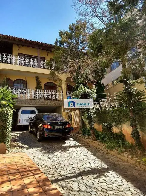 Foto 3 de Casa com 4 Quartos à venda, 588m² em Minas Brasil, Belo Horizonte