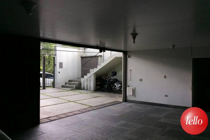 Foto 3 de Casa com 4 Quartos para alugar, 600m² em Moema, São Paulo