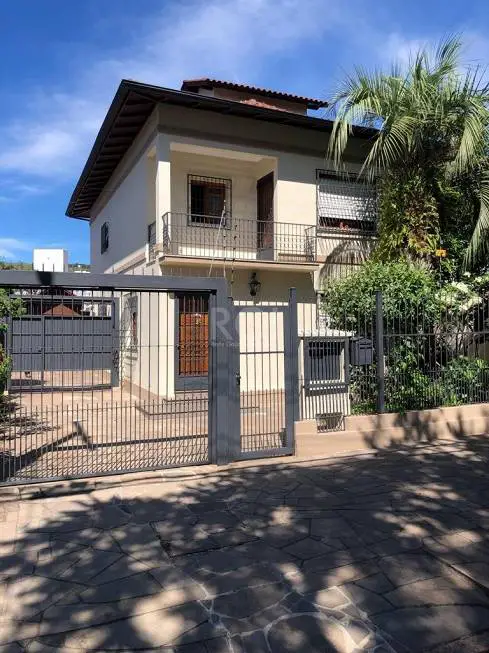 Foto 3 de Casa com 4 Quartos à venda, 225m² em Nonoai, Porto Alegre