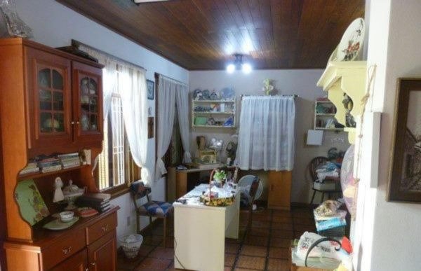 Foto 5 de Casa com 4 Quartos à venda, 300m² em Nonoai, Porto Alegre
