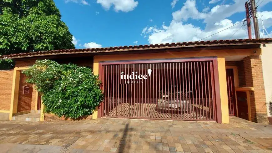 Foto 1 de Casa com 4 Quartos para alugar, 243m² em Parque Industrial Lagoinha, Ribeirão Preto