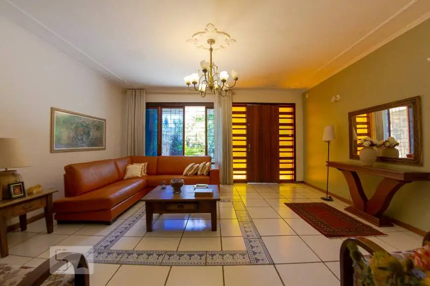 Foto 4 de Casa com 4 Quartos para alugar, 400m² em Passo D areia, Porto Alegre
