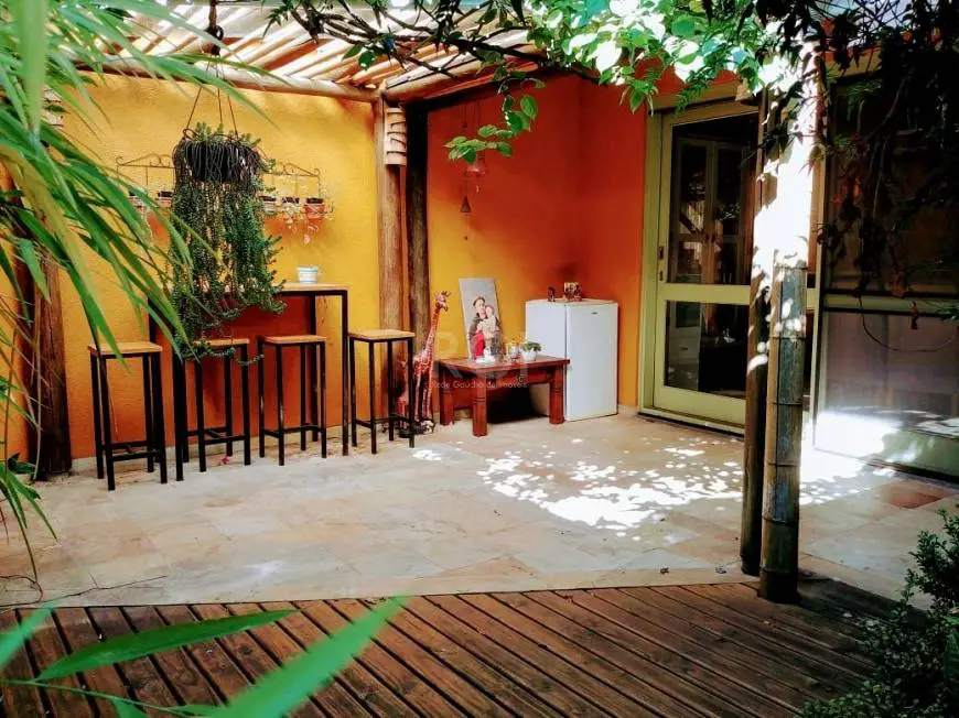 Foto 4 de Casa com 4 Quartos à venda, 241m² em Petrópolis, Porto Alegre