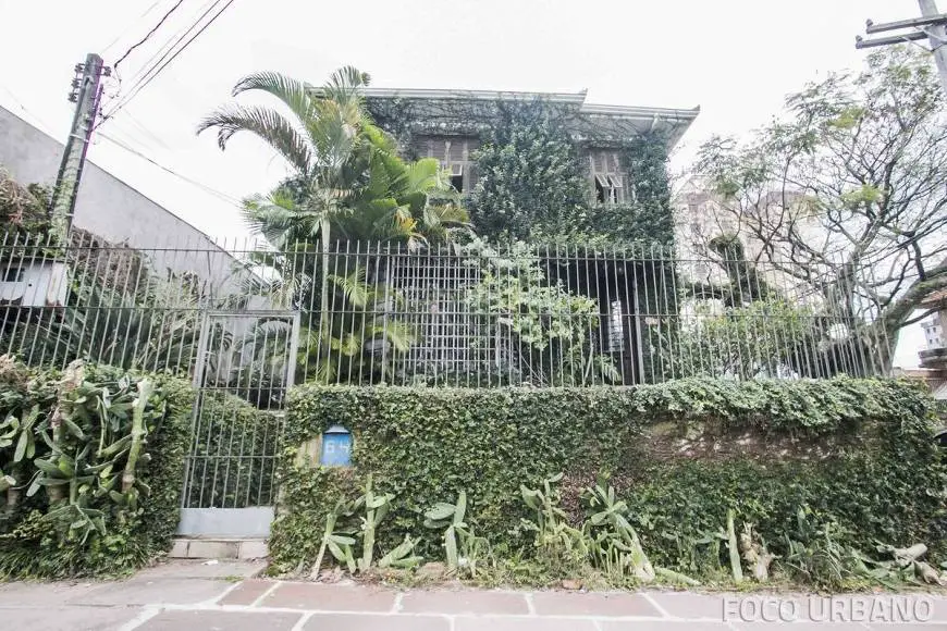 Foto 1 de Casa com 4 Quartos à venda, 250m² em Petrópolis, Porto Alegre