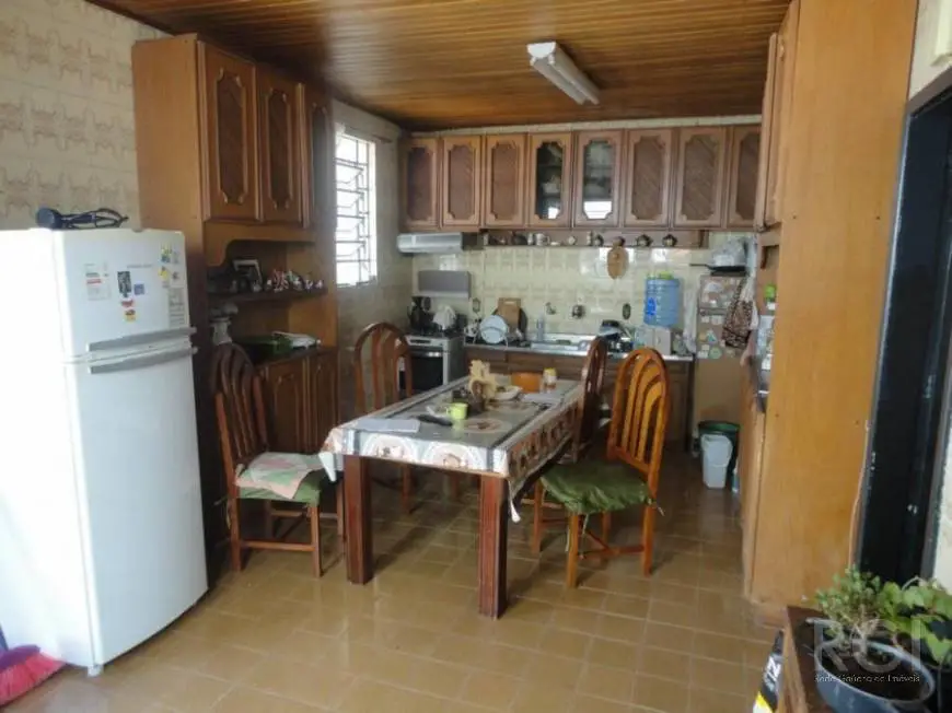 Foto 1 de Casa com 4 Quartos à venda, 250m² em Petrópolis, Porto Alegre