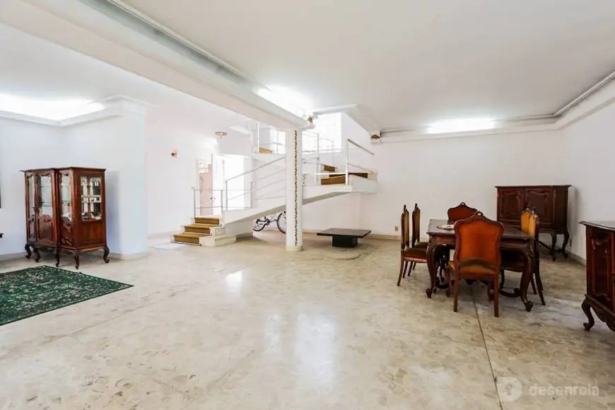 Foto 2 de Casa com 4 Quartos à venda, 312m² em Pinheiros, São Paulo