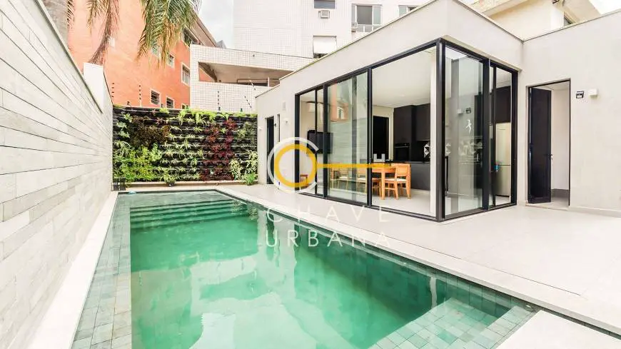 Foto 1 de Casa com 4 Quartos à venda, 376m² em Ponta da Praia, Santos