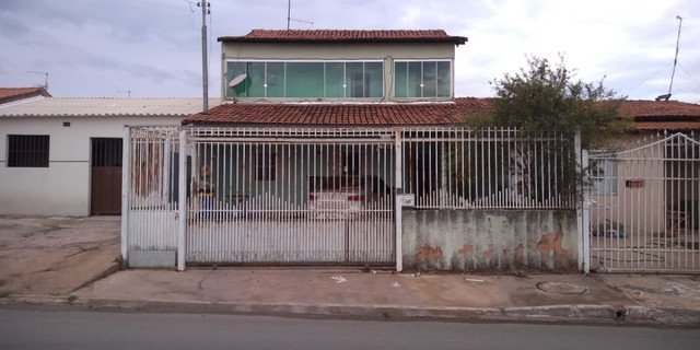 Foto 1 de Casa com 4 Quartos à venda, 150m² em Recanto das Emas, Brasília