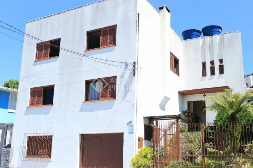 Foto 1 de Casa com 4 Quartos à venda, 352m² em Rio Branco, Caxias do Sul