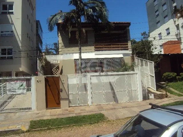 Foto 2 de Casa com 4 Quartos à venda, 317m² em Santa Tereza, Porto Alegre