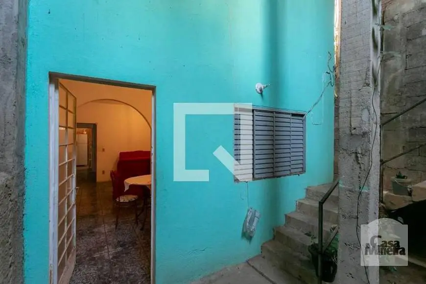 Foto 1 de Casa com 4 Quartos à venda, 172m² em São Marcos, Belo Horizonte