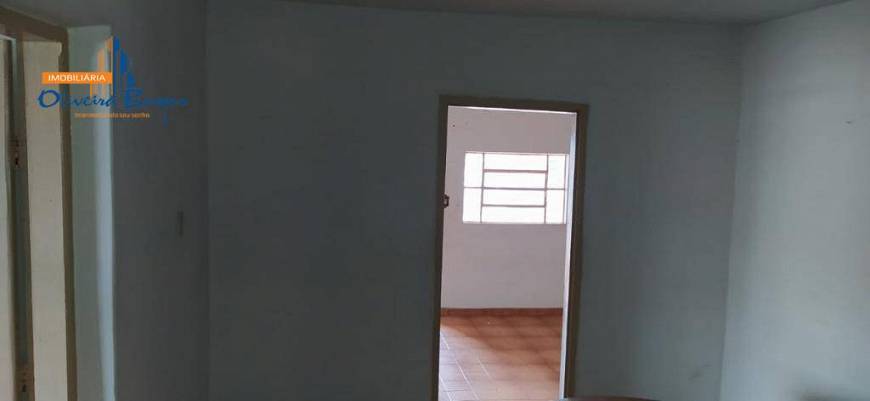 Foto 4 de Casa com 4 Quartos à venda, 180m² em Setor Central, Anápolis