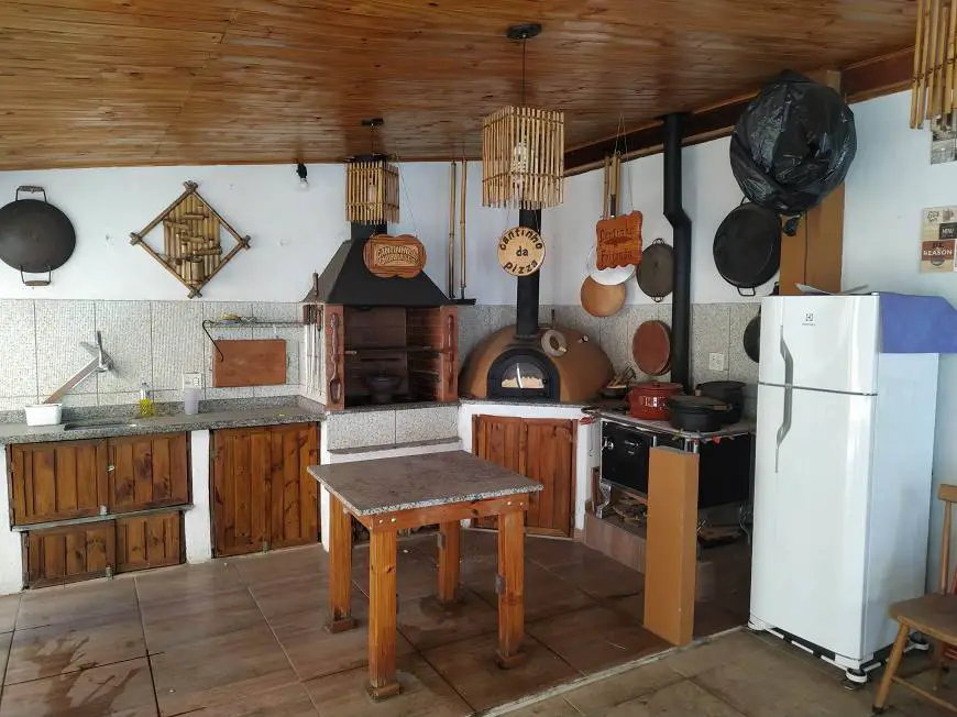 Foto 1 de Casa com 4 Quartos à venda, 200m² em Solemar, Praia Grande
