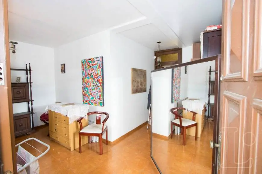 Foto 4 de Casa com 4 Quartos à venda, 150m² em Teresópolis, Porto Alegre