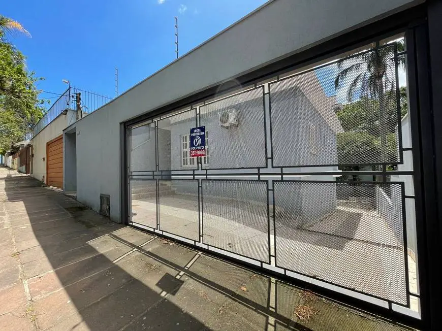 Foto 1 de Casa com 4 Quartos à venda, 250m² em Teresópolis, Porto Alegre
