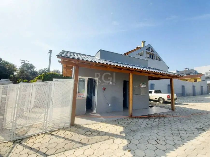 Foto 1 de Casa com 4 Quartos à venda, 128m² em Tristeza, Porto Alegre