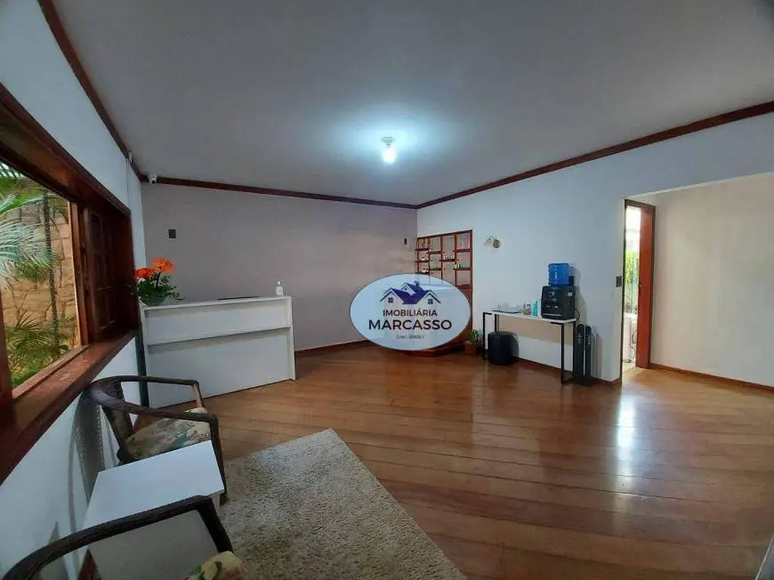 Foto 3 de Casa com 4 Quartos à venda, 299m² em Vila Alemã, Rio Claro