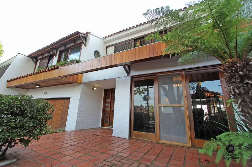 Foto 3 de Casa com 4 Quartos à venda, 290m² em Vila Assunção, Porto Alegre