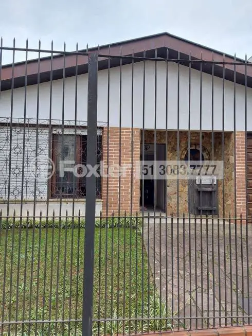 Foto 1 de Casa com 4 Quartos à venda, 170m² em Vila Ipiranga, Porto Alegre