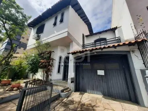 Foto 1 de Casa com 4 Quartos à venda, 273m² em Vila Ipiranga, Porto Alegre
