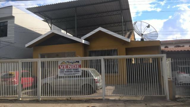 Foto 1 de Casa com 4 Quartos à venda, 350m² em Vila Santa Cecília, Volta Redonda