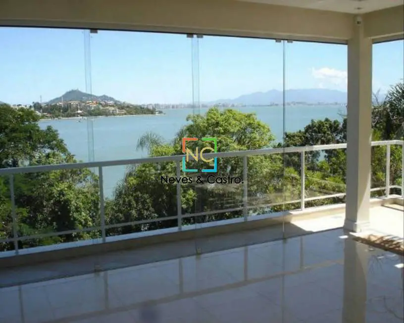 Foto 1 de Casa com 5 Quartos à venda, 1000m² em Cacupé, Florianópolis