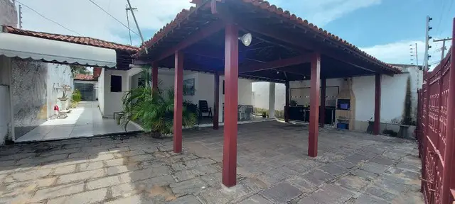 Foto 2 de Casa com 5 Quartos à venda, 170m² em Camboinha, Cabedelo