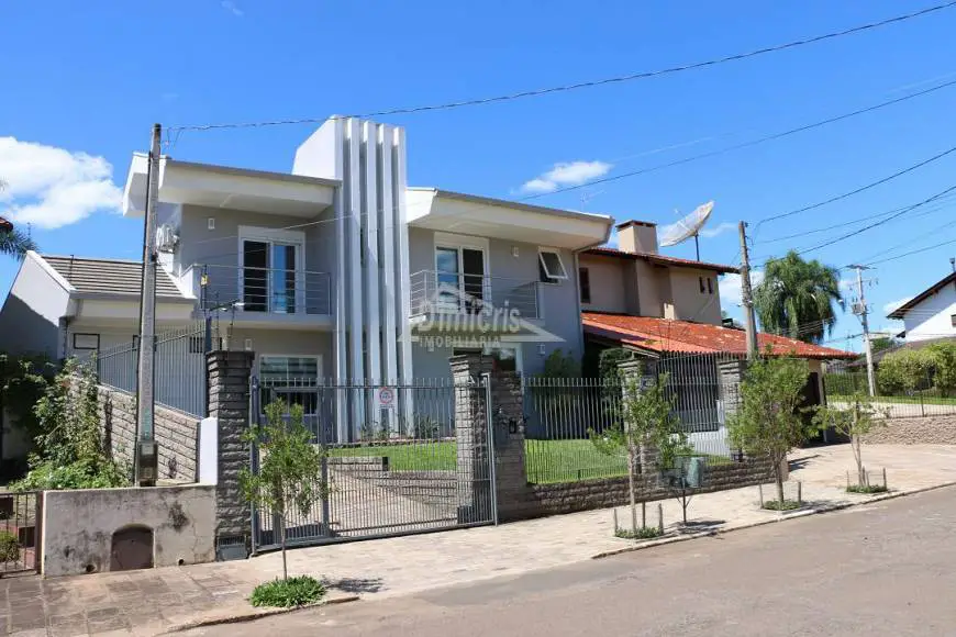 Foto 1 de Casa com 5 Quartos à venda, 20m² em Centro, Campo Bom