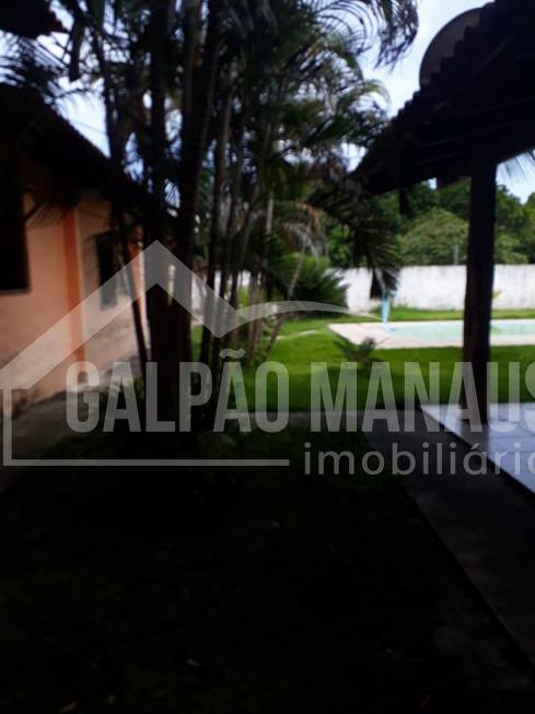 Foto 2 de Casa com 5 Quartos para alugar, 500m² em Flores, Manaus