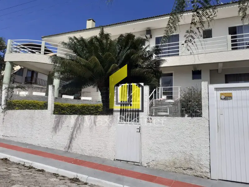 Foto 2 de Casa com 5 Quartos à venda, 380m² em Ingleses do Rio Vermelho, Florianópolis