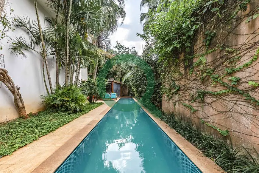 Foto 3 de Casa com 5 Quartos à venda, 600m² em Morumbi, São Paulo
