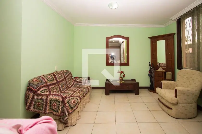 Foto 4 de Casa com 5 Quartos para alugar, 320m² em Partenon, Porto Alegre