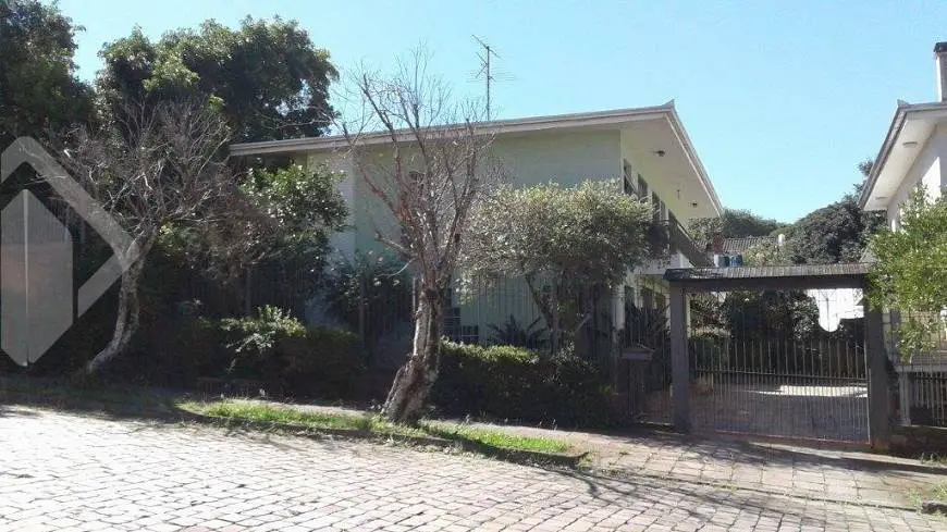 Foto 1 de Casa com 5 Quartos à venda, 276m² em Petrópolis, Caxias do Sul