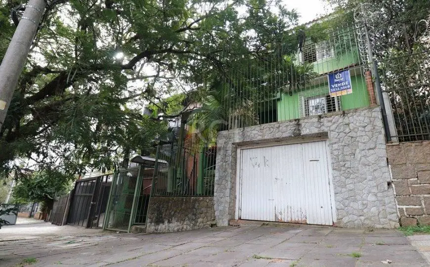 Foto 1 de Casa com 5 Quartos à venda, 365m² em Petrópolis, Porto Alegre