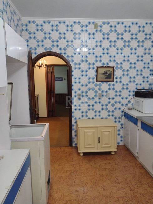 Foto 3 de Casa com 5 Quartos à venda, 400m² em Petrópolis, Porto Alegre
