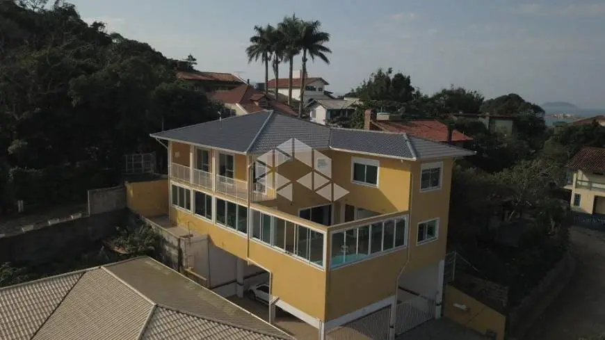 Foto 1 de Casa com 5 Quartos à venda, 487m² em Pinheira Ens Brito, Palhoça