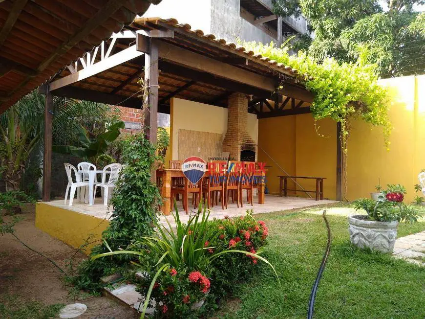 Foto 4 de Casa com 5 Quartos para alugar, 10m² em Ponta Negra, Natal