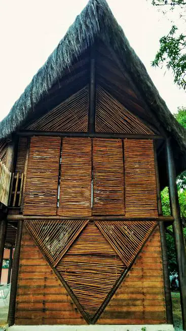 Foto 3 de Casa com 5 Quartos para alugar, 350m² em Praia de Tabatinga, Nísia Floresta