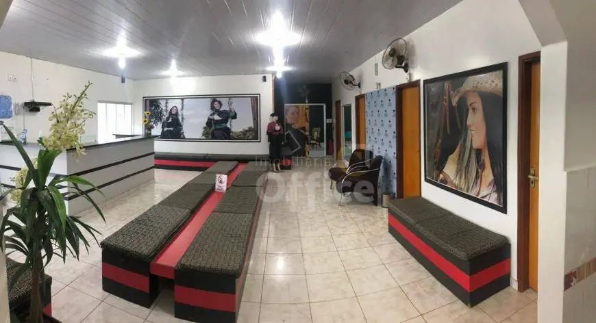 Foto 1 de Casa com 5 Quartos à venda, 370m² em Residencial Portal do Cerrado, Anápolis