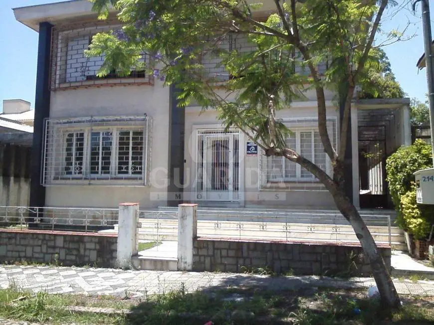 Foto 1 de Casa com 5 Quartos à venda, 242m² em São João, Porto Alegre