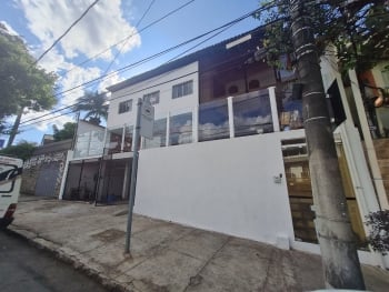Foto 1 de Casa com 5 Quartos para alugar, 250m² em São José, Belo Horizonte