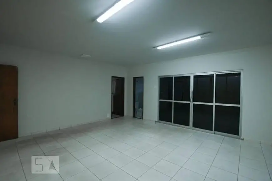 Foto 1 de Casa com 5 Quartos para alugar, 500m² em Setor Oeste, Goiânia