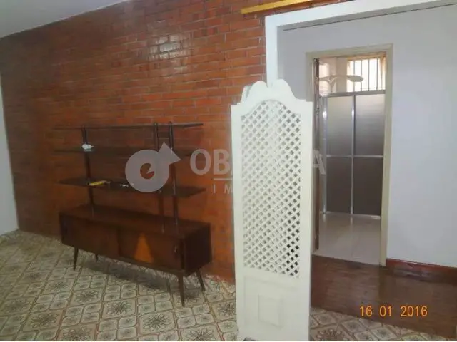 Foto 5 de Casa com 6 Quartos para alugar, 240m² em Vigilato Pereira, Uberlândia